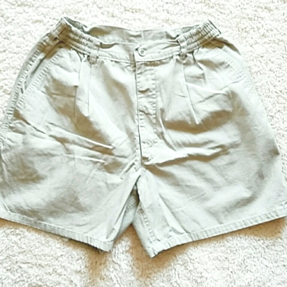 WOOLRICH SHORTS~🎊HP🎊